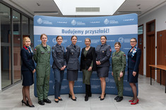 Relacja z wydarzenia “Kobiety w lotniczym mundurze”,